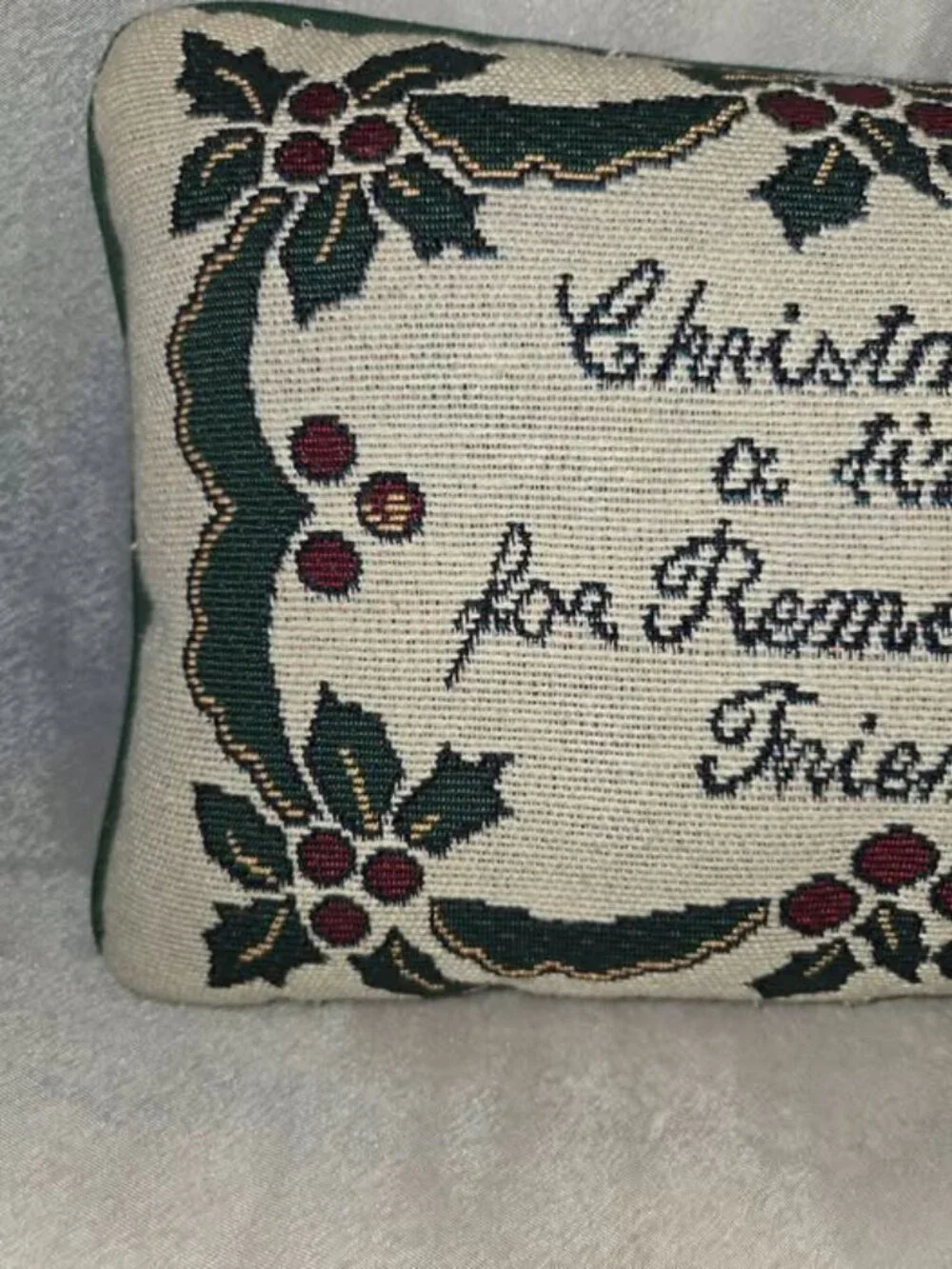 VTG Pillow Tapestry Green 12